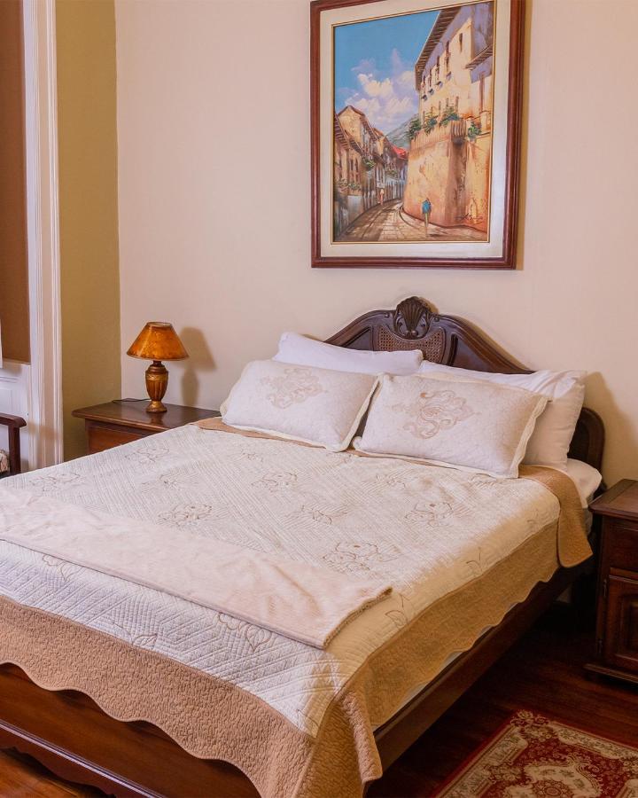 Casa Colonial Quito Hotel Eksteriør billede