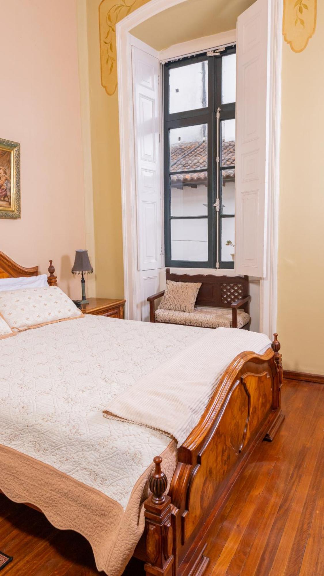 Casa Colonial Quito Hotel Eksteriør billede