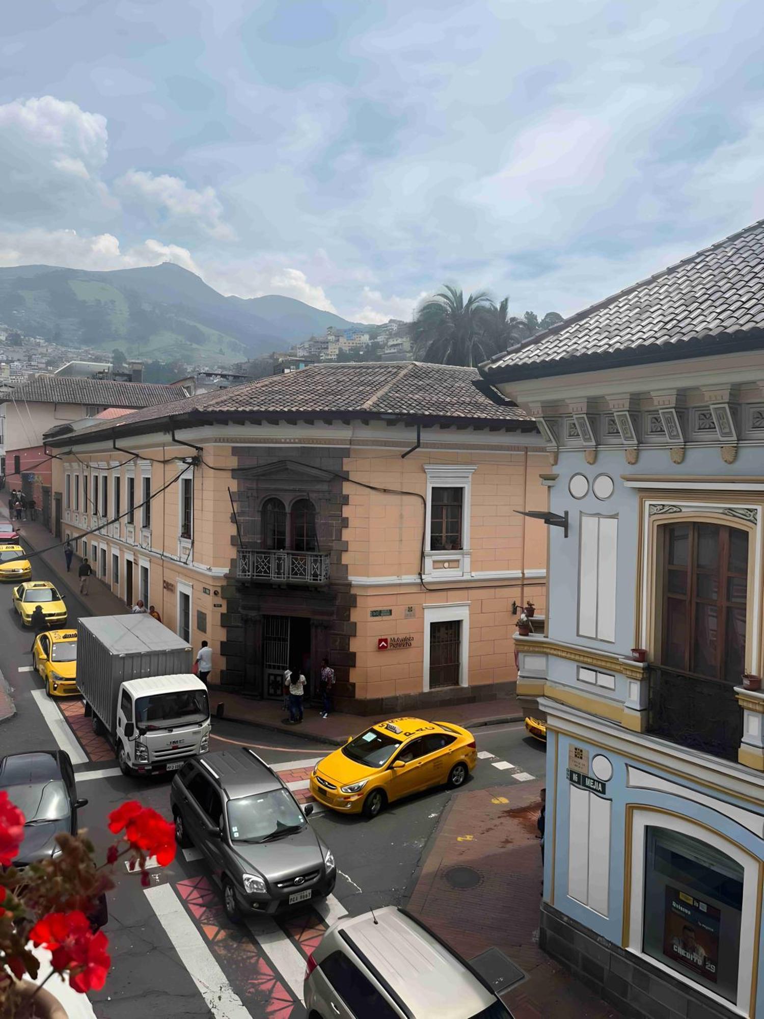 Casa Colonial Quito Hotel Eksteriør billede